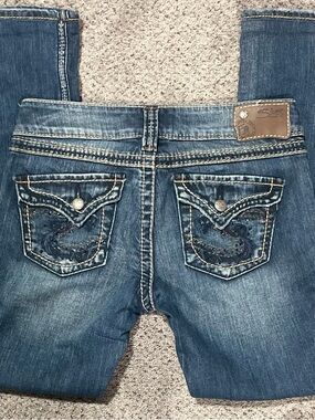 Y2K Silver Jeans blue embellished McKenzie Slim Bootcut Flap Pocket Jeans W28L34